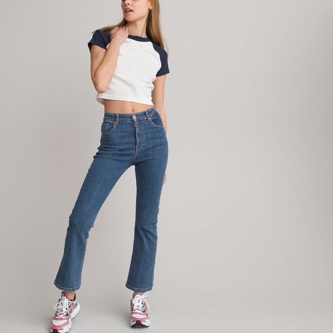 T-shirt cropped à col rond blanc/bleu marine <span itemprop=