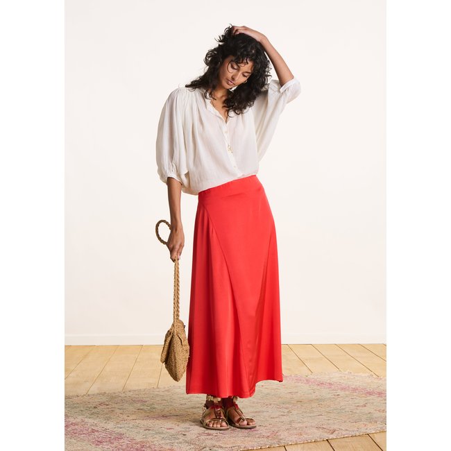 Jupe longue en satin coquelicot <span itemprop=