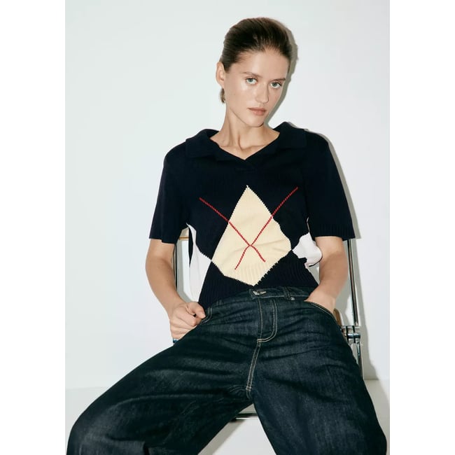 Pull col polo à losanges bleu marine <span itemprop=