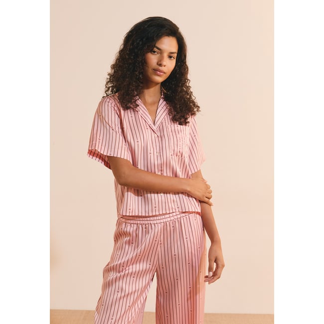 Chemise de pyjama à rayures satinée RUMI rose <span itemprop=