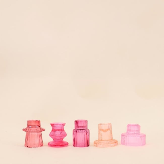 Set de 5 bougeoirs en verre  assortis Couleur rose <span itemprop=