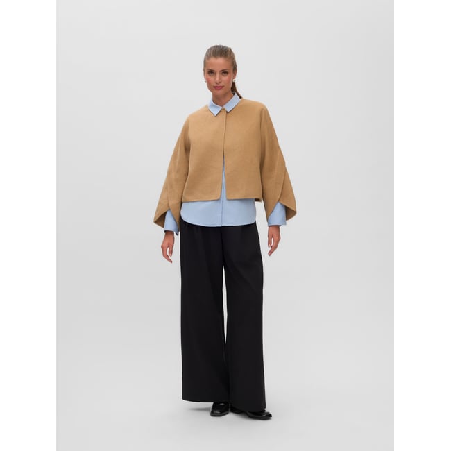 Veste sand <span itemprop=