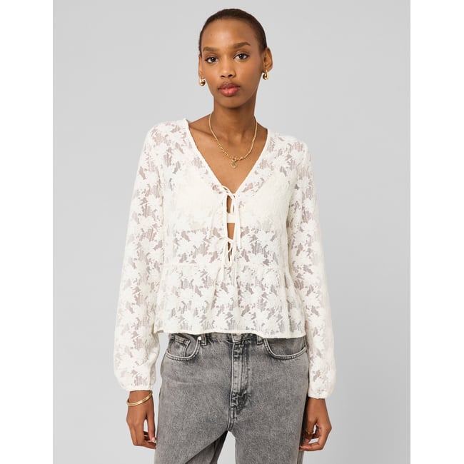 T-shirt en crochet à nouer blanc écru <span itemprop=