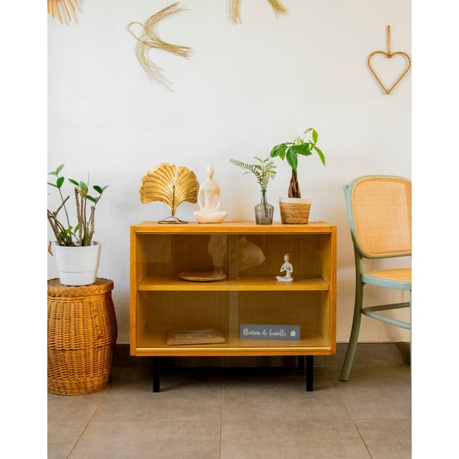 Vitrine en chêne clair Victoria N°208 - Bon état Couleur bois clair <span itemprop=