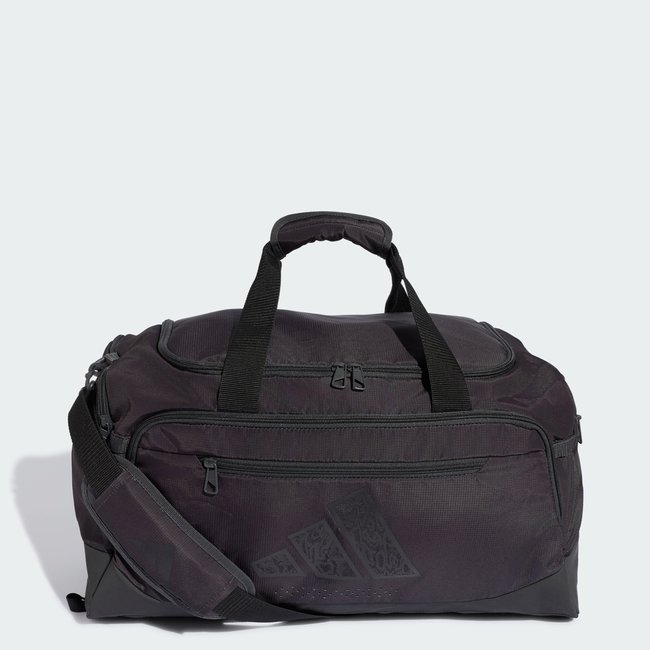 SAC DUFFEL GRAPHIQUE TRAINING DEFENDER PETIT FORMAT carbon / black <span itemprop=