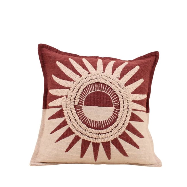Coussin en coton flammé motif soleil brodé 45x45cm terracotta <span itemprop=