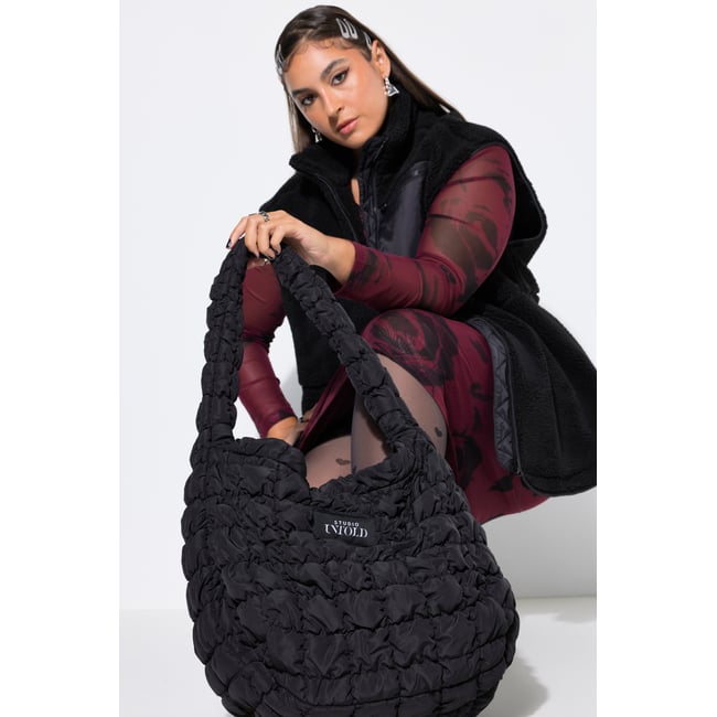 poche matelassée, piqûre 3D, bandoulière noir <span itemprop=