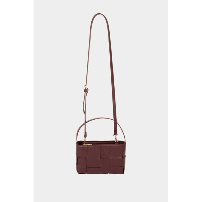 Sac tressé similicuir bordeaux <span itemprop=