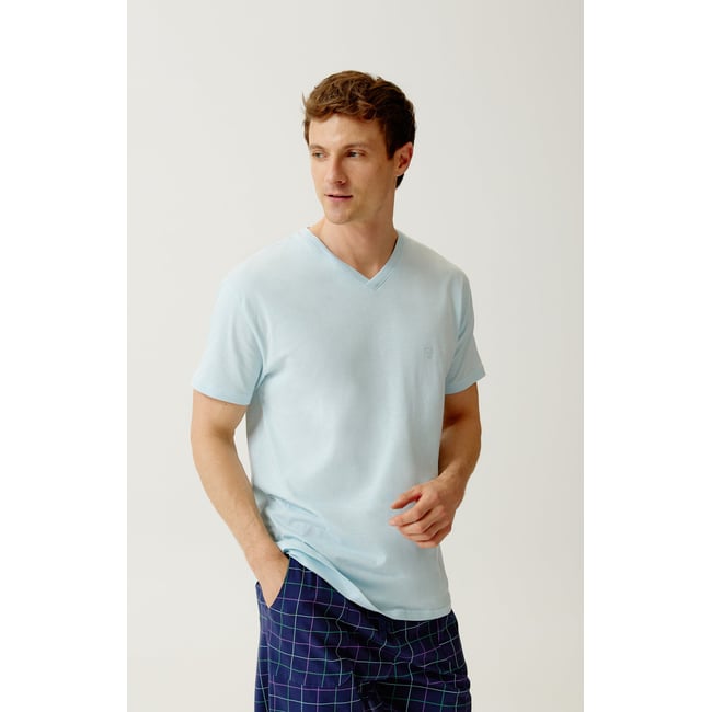 Tee-shirt en jersey de coton léger couleur unie Ciel ciel <span itemprop=