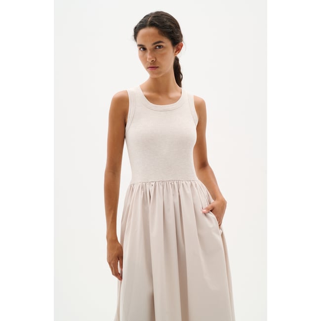 Dress blanc ecru <span itemprop=