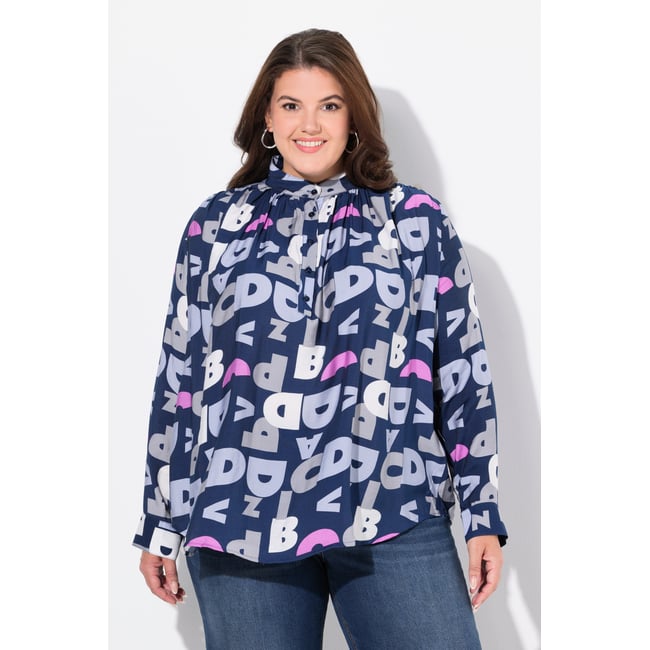 Chemisier à manches longues. Col chemise bleu encre <span itemprop=