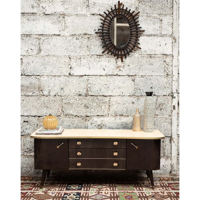 Enfilade vintage Margaret N°493 - Bon état Couleur bois foncé <span itemprop=