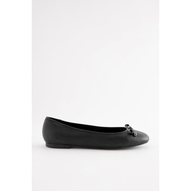 Ballerines à bout arrondi et à enfiler noir <span itemprop=