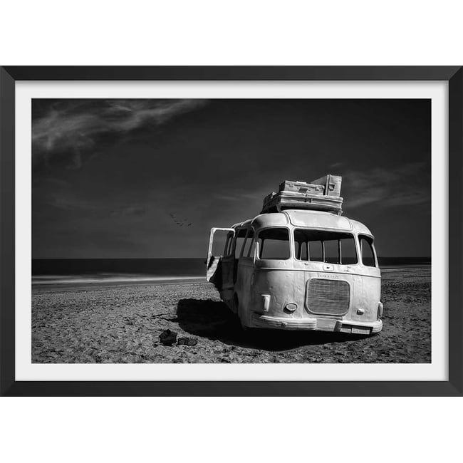 Affiche deco beached bus - HEXOA