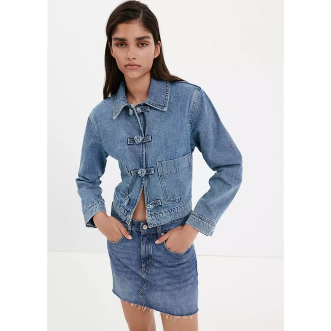 Veste en denim détail brandebourgs bleu moyen <span itemprop=