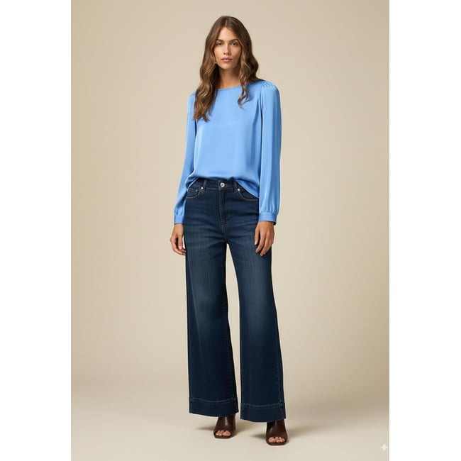 Jean à jambes larges bleu <span itemprop=