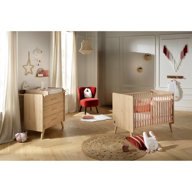 Chambre bébé complète, Lit bébé et Commode à langer Couleur marron <span itemprop=