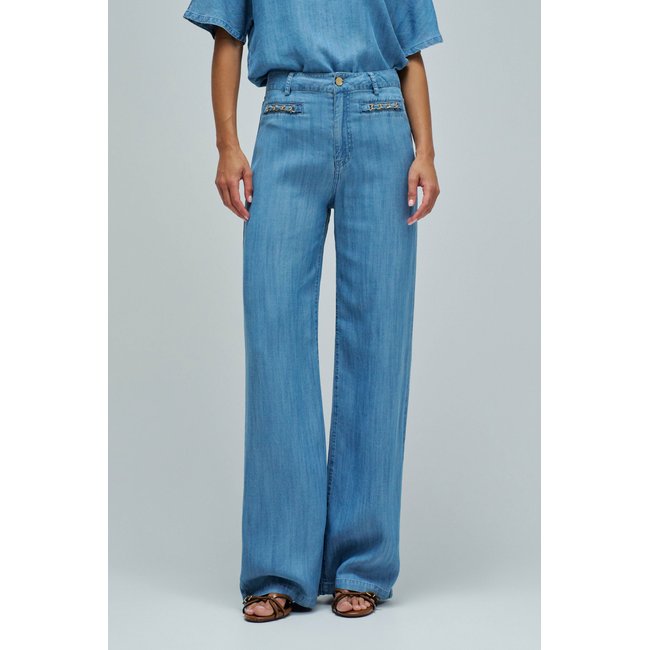 PANTALONS EN LIGHTDENIM AVEC JAMBE WIDE bleu turquoise <span itemprop=
