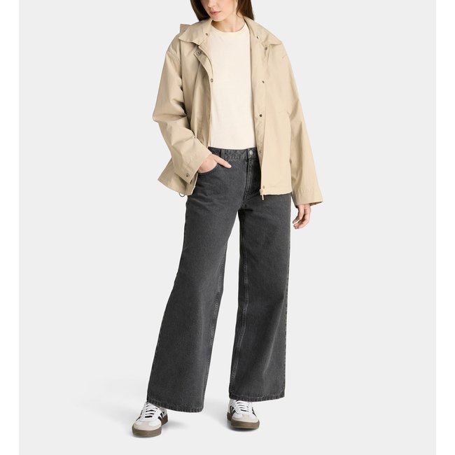 Imperméable court dieppe à capuche beige clair <span itemprop=