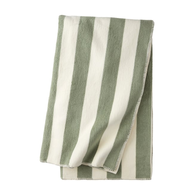 Plaid en coton vert, FIFTY-FIFTY amande <span itemprop=