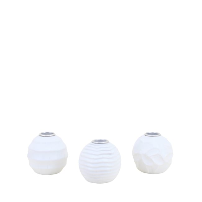 Set de 3 bougeoirs en résine texturée Couleur blanc <span itemprop=