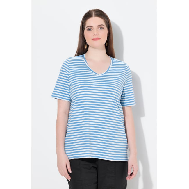 T-shirt rayé en coton bio. Col V et manches - ULLA POPKEN