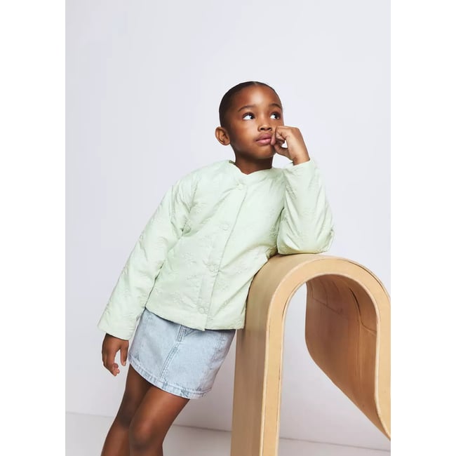 Veste matelassée détails brodés vert pastel <span itemprop=