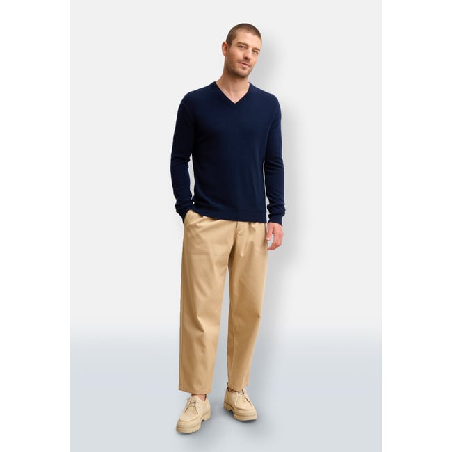 Pull Col V  Navy Tom bleu foncé <span itemprop=
