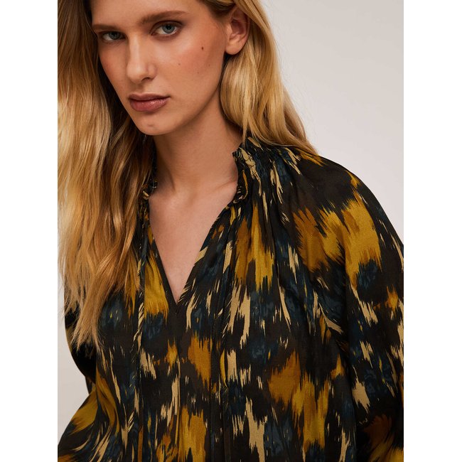 Blusa stampata in tessuto crêpe jaune <span itemprop=