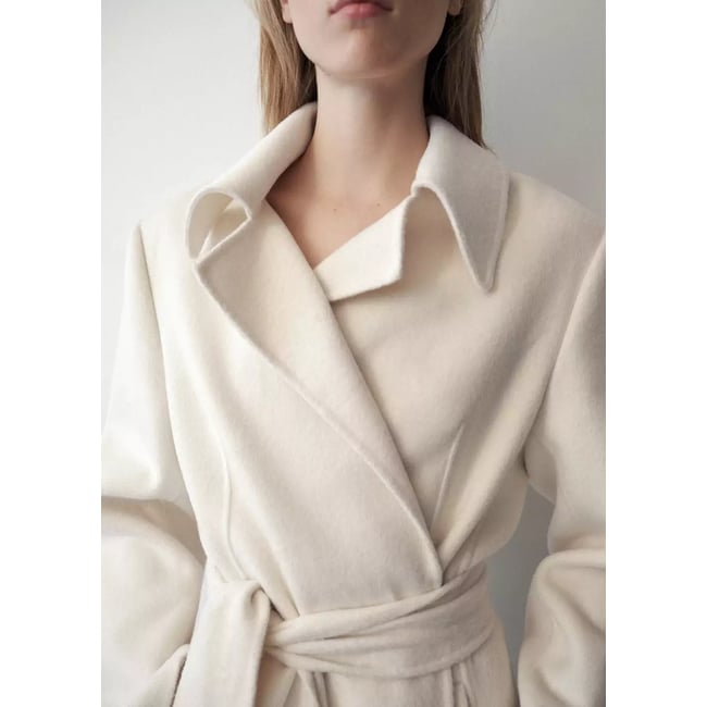 Manteau laine ceinture blanc cassé <span itemprop=