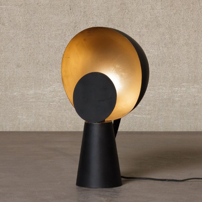 Lampe lampe de table en métal noir et doré Hide & Seek Chehoma Couleur noir <span itemprop=