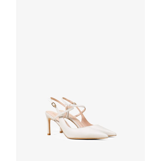 Escarpins à bride EMY blanc cassé <span itemprop=