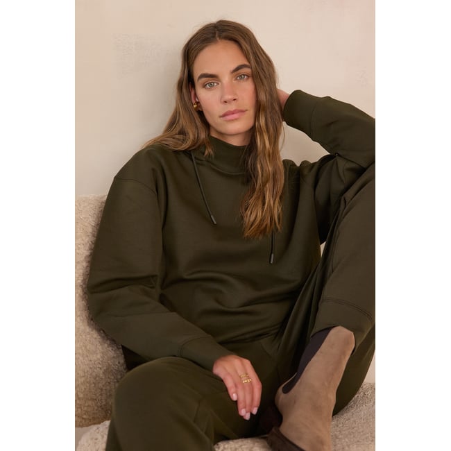 Sweat à capuche FREJA en coton kaki <span itemprop=