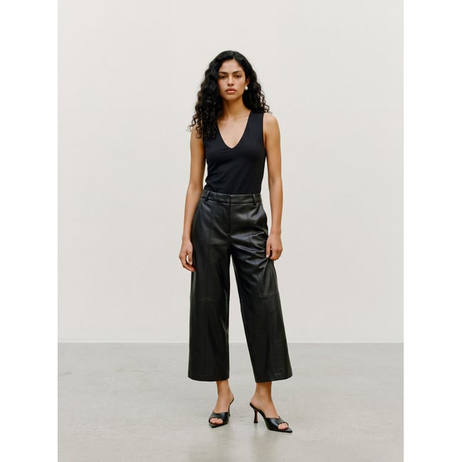 Pantalon black 1 <span itemprop=