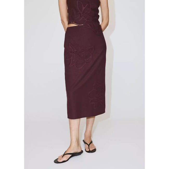 Jupe en lin avec broderie à fleurs grenat <span itemprop=