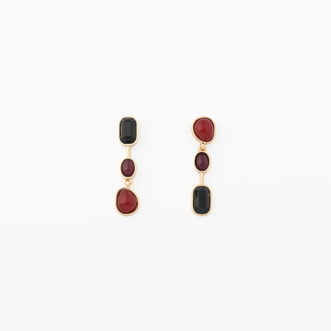 Boucles d'oreilles asymétriques cabochons bordeaux, rouge, noir - BALABOOSTE