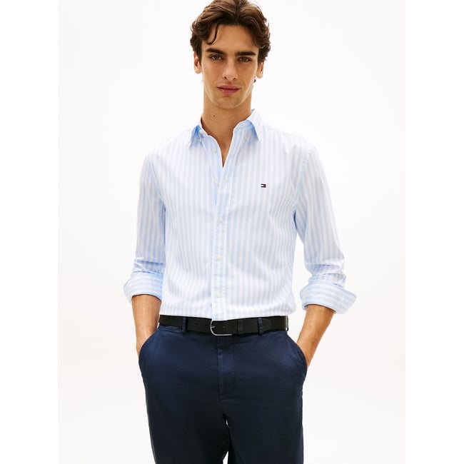 Chemise coupe standard en popeline rayé bleu ciel <span itemprop=