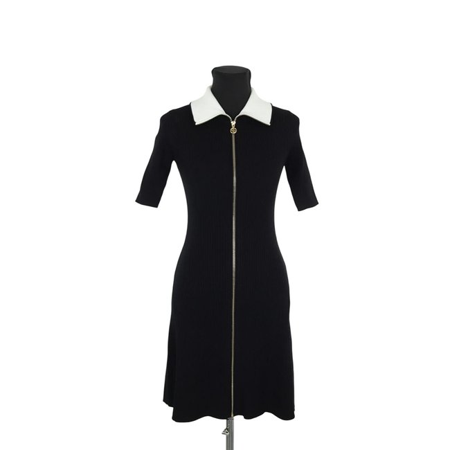 Robe - Très Bon État noir <span itemprop=