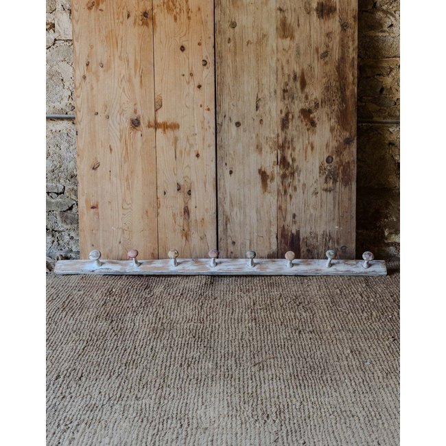 Porte-manteau en bois coloré Max N°326 - Bon état Couleur blanc <span itemprop=