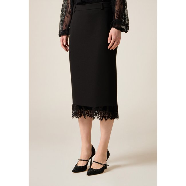 Jupe fourreau avec bordure en dentelle noir <span itemprop=