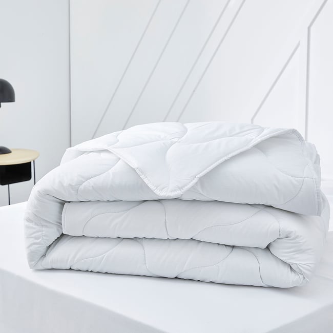 Couette 4 saisons 2 personnes percale de coton PRESTIGE Couleur blanc <span itemprop=