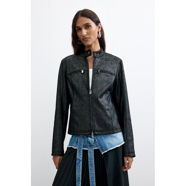 Blouson effet cuir noir <span itemprop=