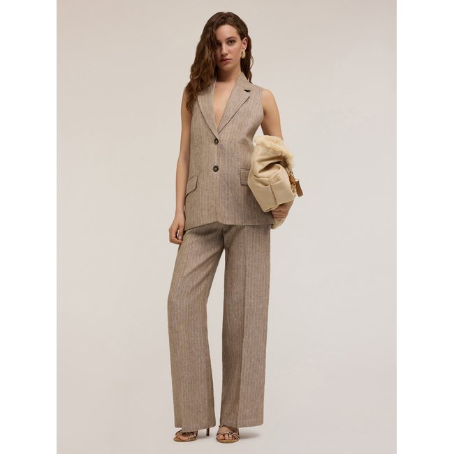 Gilet long à fines rayures en lin beige <span itemprop=
