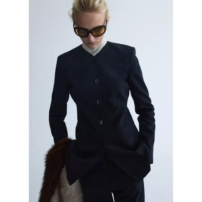 Veste pencil bleu marine <span itemprop=