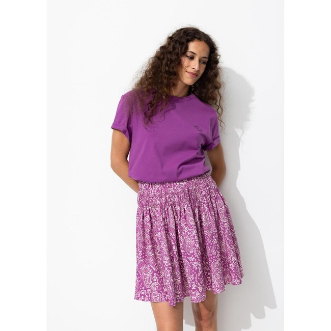 Jupe courte éco-conçue imprimé violet <span itemprop=