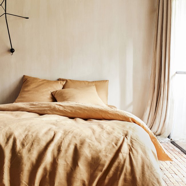 Parure de lit unie Housse de couette + 2 taies carrées, Made in France, BLÉ LIN beige foncé <span itemprop=