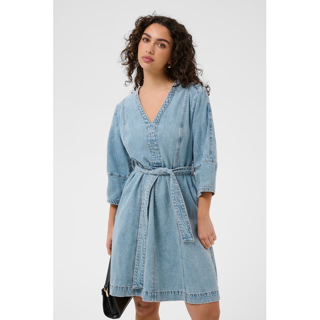 Robe en jean bleu light blue washed denim <span itemprop=