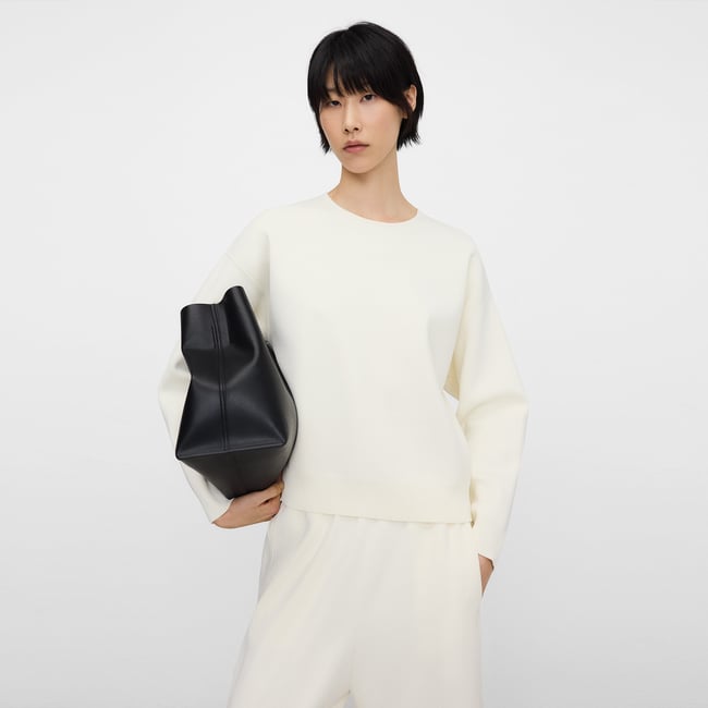 Pull en maille piquée naturel <span itemprop=