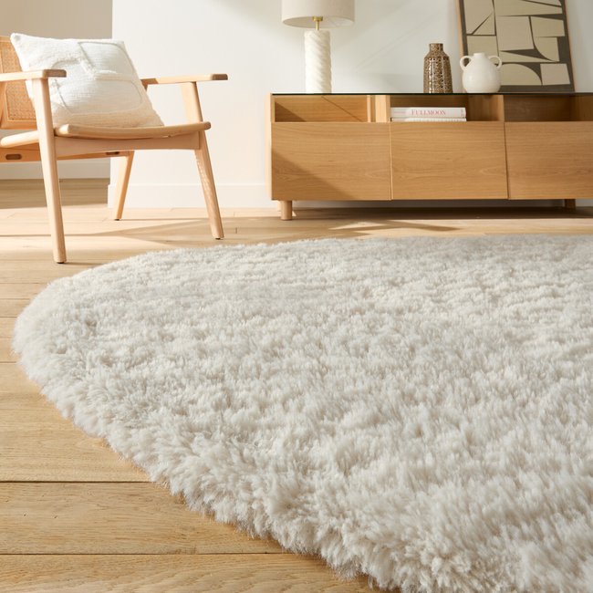 Tapis forme organique extra doux, Tedia Couleur ecru <span itemprop=