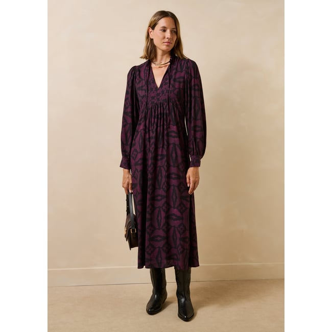 Robe longue manches longues encolure tunisienne noir/vin <span itemprop=
